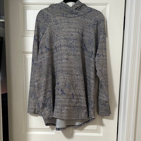 Lularoe Soft Hooded Tunic - Picture 1 of 6